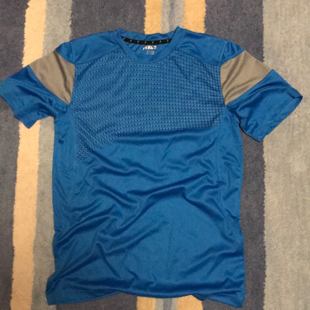 tennis shirt